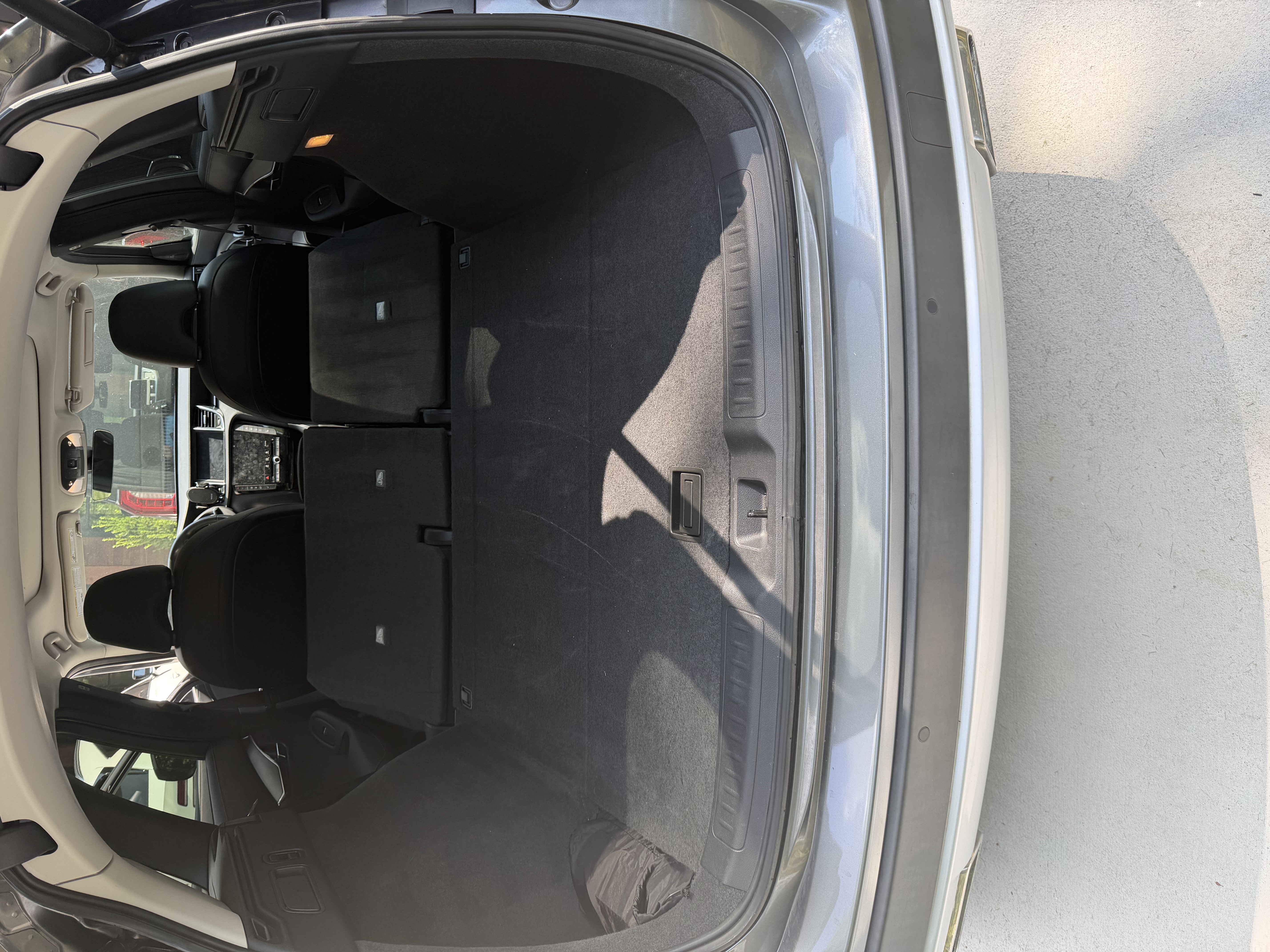 Used 2023 INFINITI QX50 Luxe FWD image 10