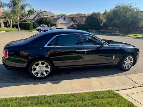 Used 2014 Rolls-Royce Ghost image 8