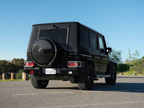 Used 2009 Mercedes-Benz G 55 AMG G 55 AMG Sport Utility 4D image 5