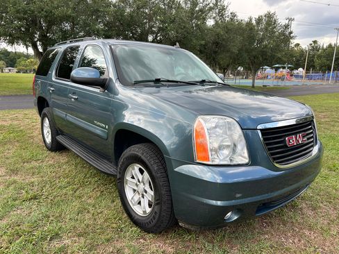Used 2008 GMC Yukon SLT w/ SLT Preferred Equipment Group RWD image 6