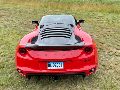 Used 2018 Lotus Evora 400 RWD image 5