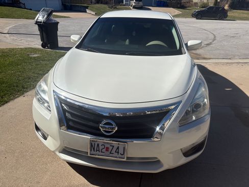 Used 2015 Nissan Altima 2.5 S w/ Special Edition Package image 5