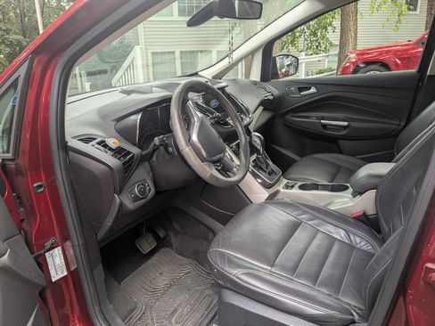 Used 2016 Ford C-MAX SEL w/ Equipment Group 302A image 6