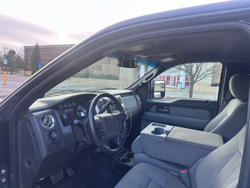 Used 2013 Ford F150 XLT w/ Luxury Equipment Group image 8