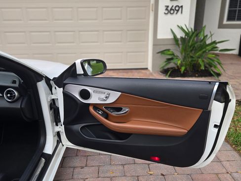 Used 2017 Mercedes-Benz C 300 Cabriolet image 15