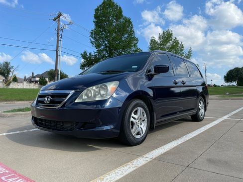 Used 2005 Honda Odyssey EX-L image 2