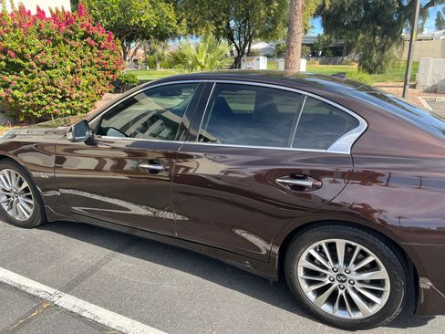 Used 2018 INFINITI Q50 Luxe w/ Essential Package (3.0T Luxe) image 4