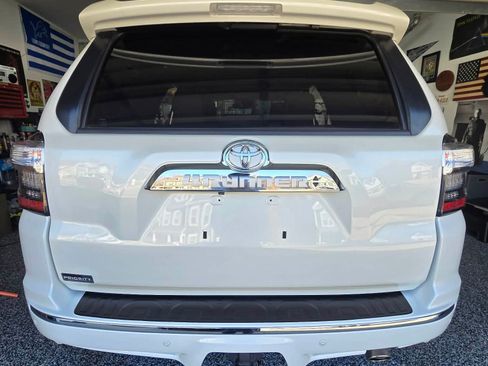 Used 2021 Toyota 4Runner Limited image 4