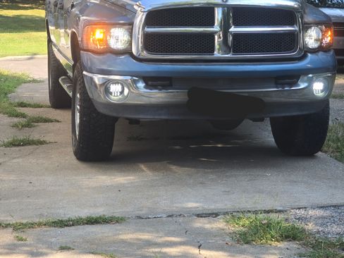 Used 2003 Dodge Ram 2500 Truck SLT image 1