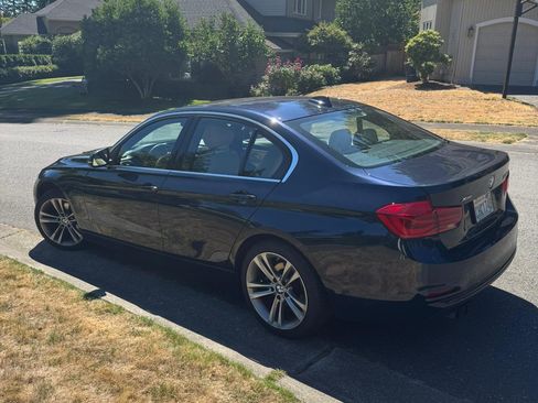 Used 2017 BMW 330i xDrive Sedan image 6