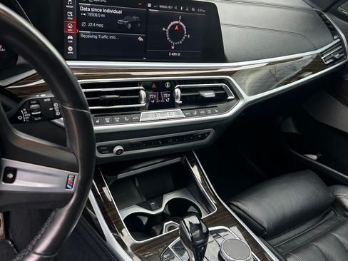 Used 2020 BMW X7 xDrive40i w/ M Sport Package AWD/4WD image 10