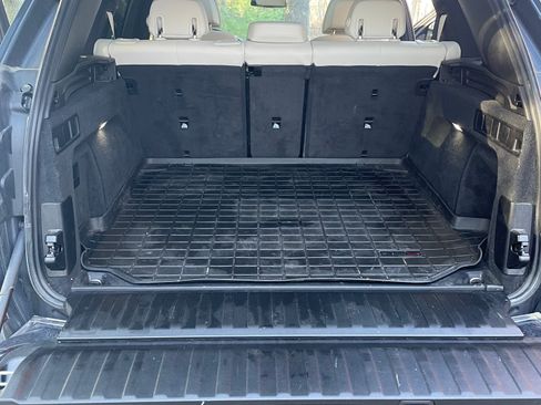 Used 2021 BMW X5 xDrive40i w/ M Sport Package image 16