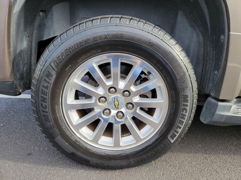 Used 2012 Chevrolet Tahoe 4WD Hybrid image 15