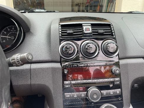 Used 2007 Saturn Sky w/ Premium Trim Pkg RWD image 5