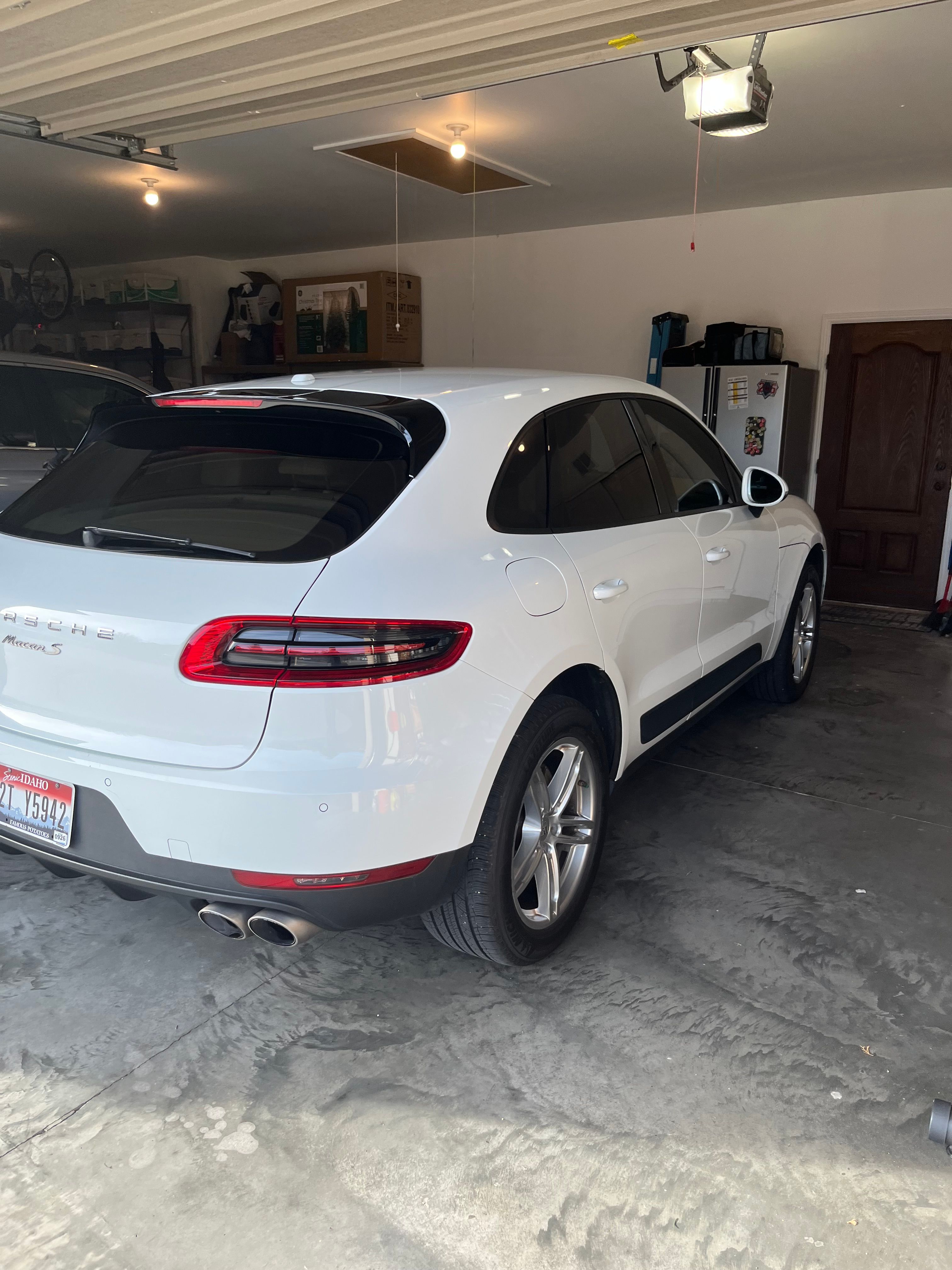 Used 2015 Porsche Macan S AWD/4WD image 6