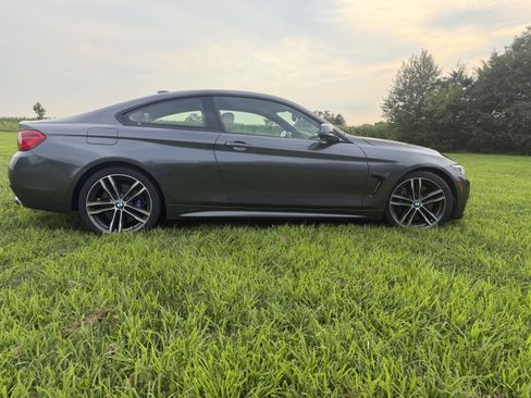 Used 2018 BMW 440i Coupe RWD image 2