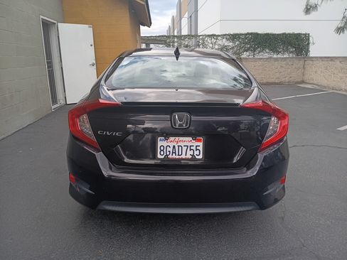 Used 2016 Honda Civic EX-L image 9