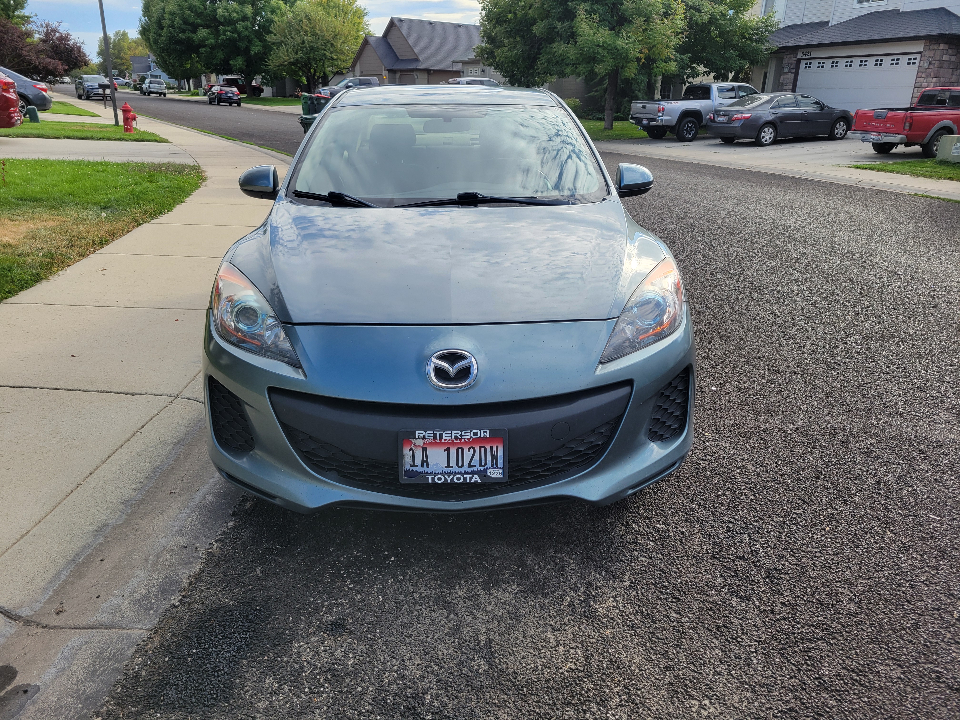 Used 2013 MAZDA MAZDA3 i Sport FWD image 2