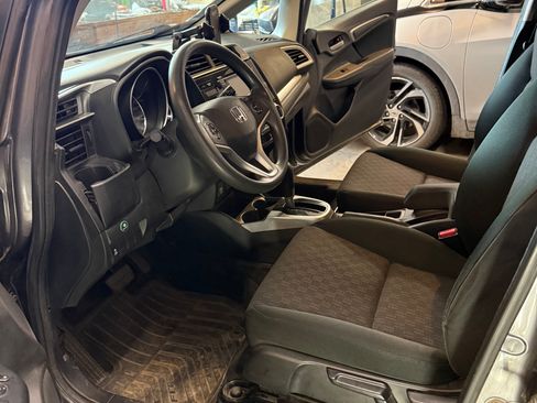 Used 2015 Honda Fit LX image 11