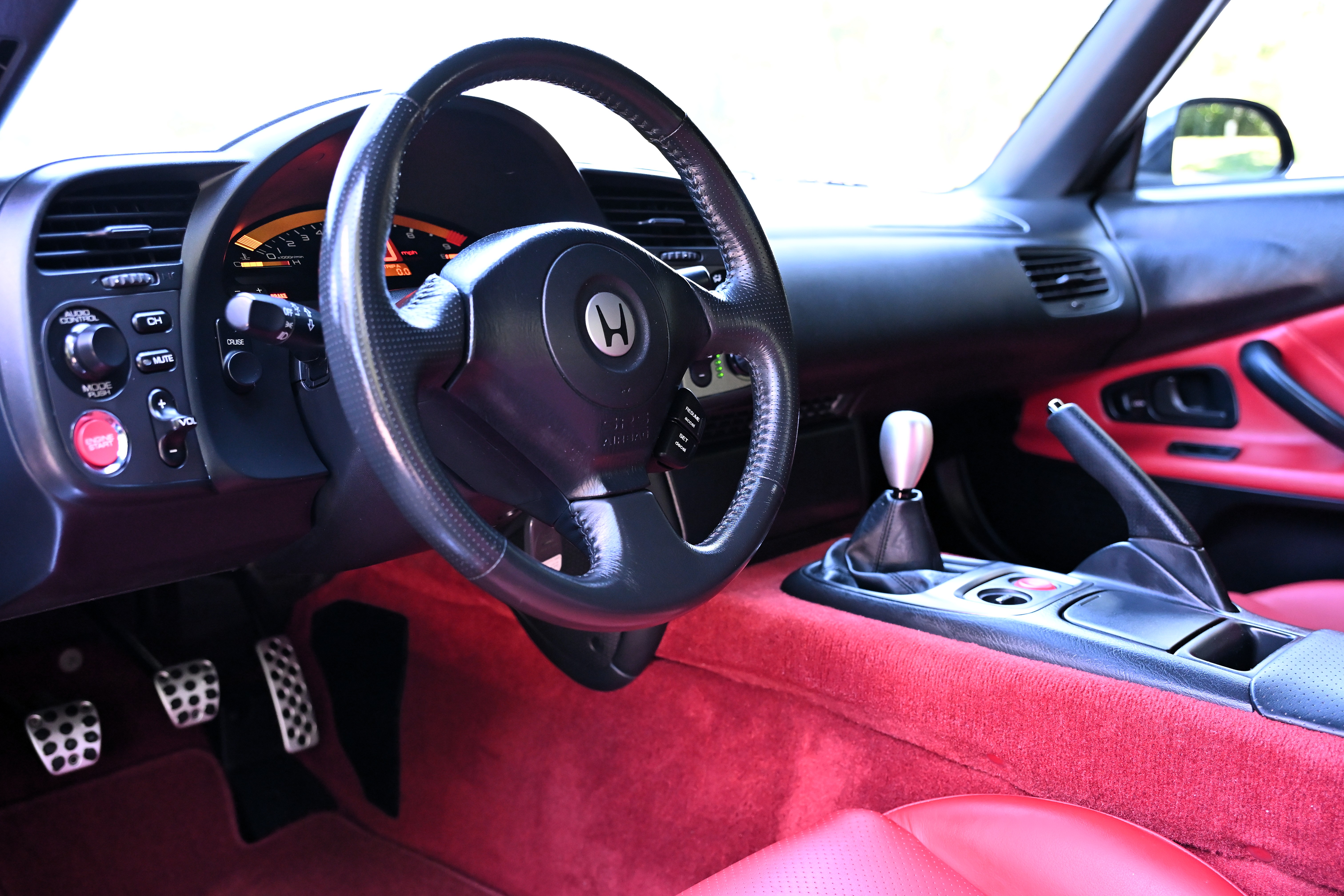 Used 2001 Honda S2000 image 22