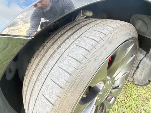 Used 2021 Tesla Model 3 Performance image 9