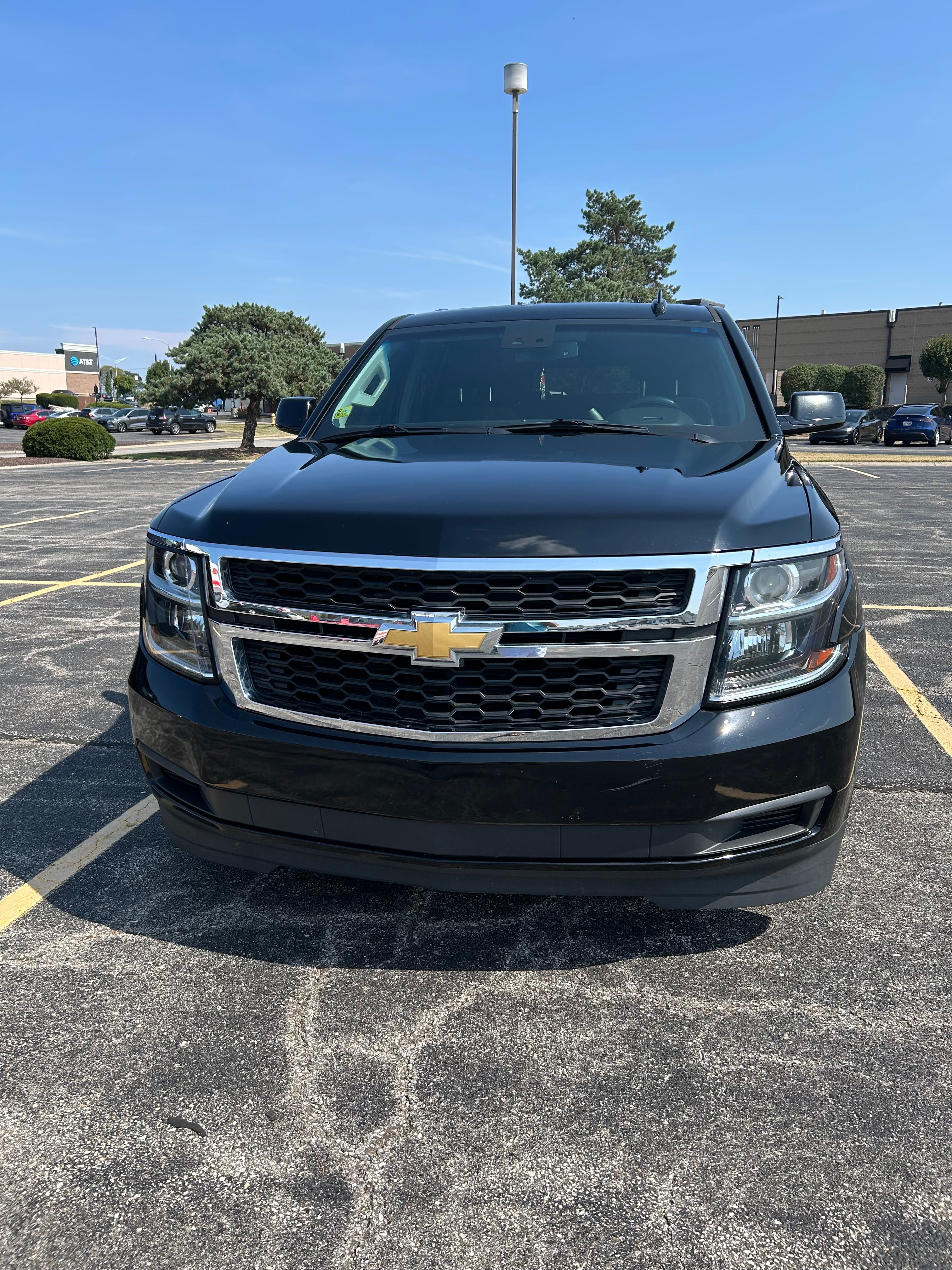 Used 2019 Chevrolet Suburban LT AWD/4WD image 13