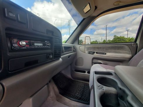 Used 1996 Dodge Ram 3500 Truck 2WD Club Cab image 13