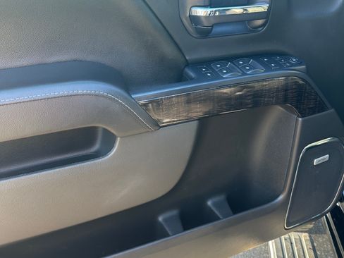 Used 2016 GMC Sierra 1500 Denali image 17