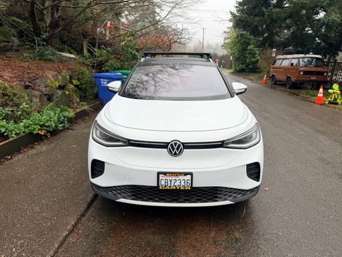 Used 2021 Volkswagen ID.4 Pro S image 16