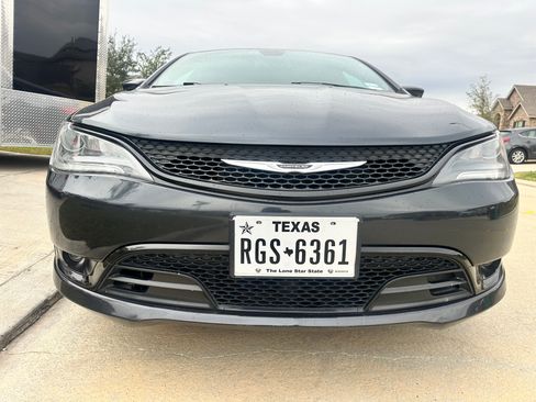 Used 2016 Chrysler 200 S w/ Navigation & Sound Group I image 1