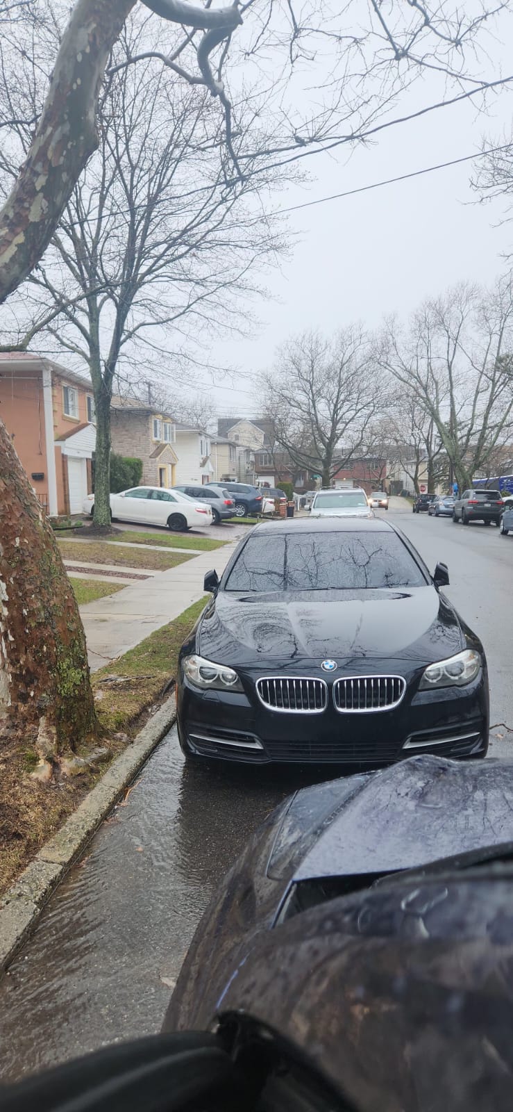 Used 2014 BMW 528i Sedan RWD image 1