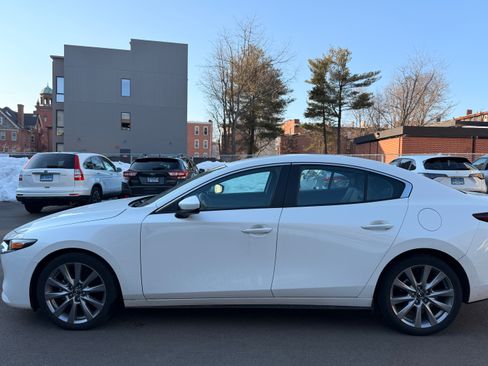 Used 2023 MAZDA MAZDA3 s image 2