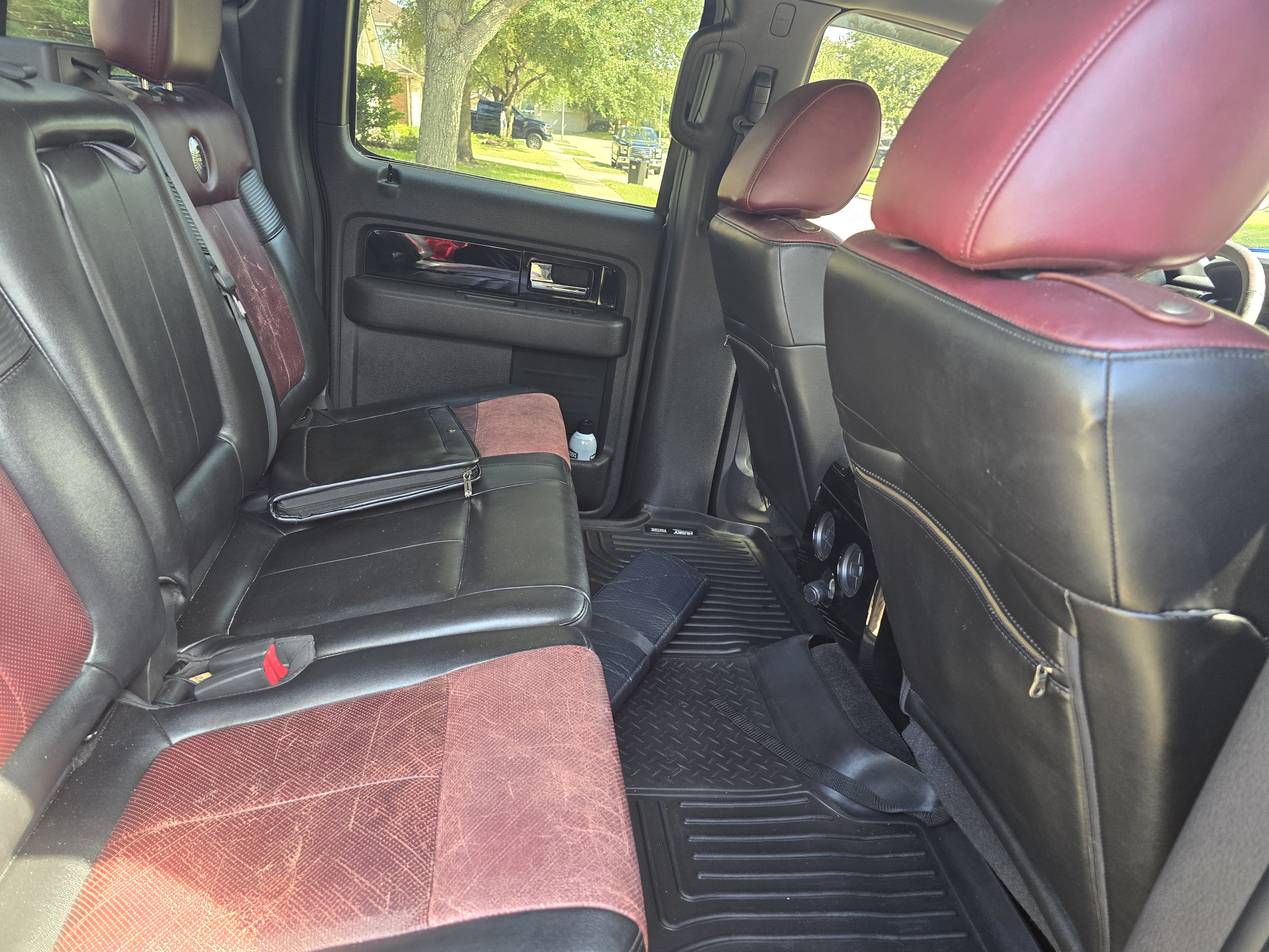 Used 2010 Ford F150 Harley-Davidson RWD image 2