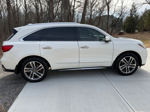 Used 2017 Acura MDX SH-AWD w/ Advance Package image 10