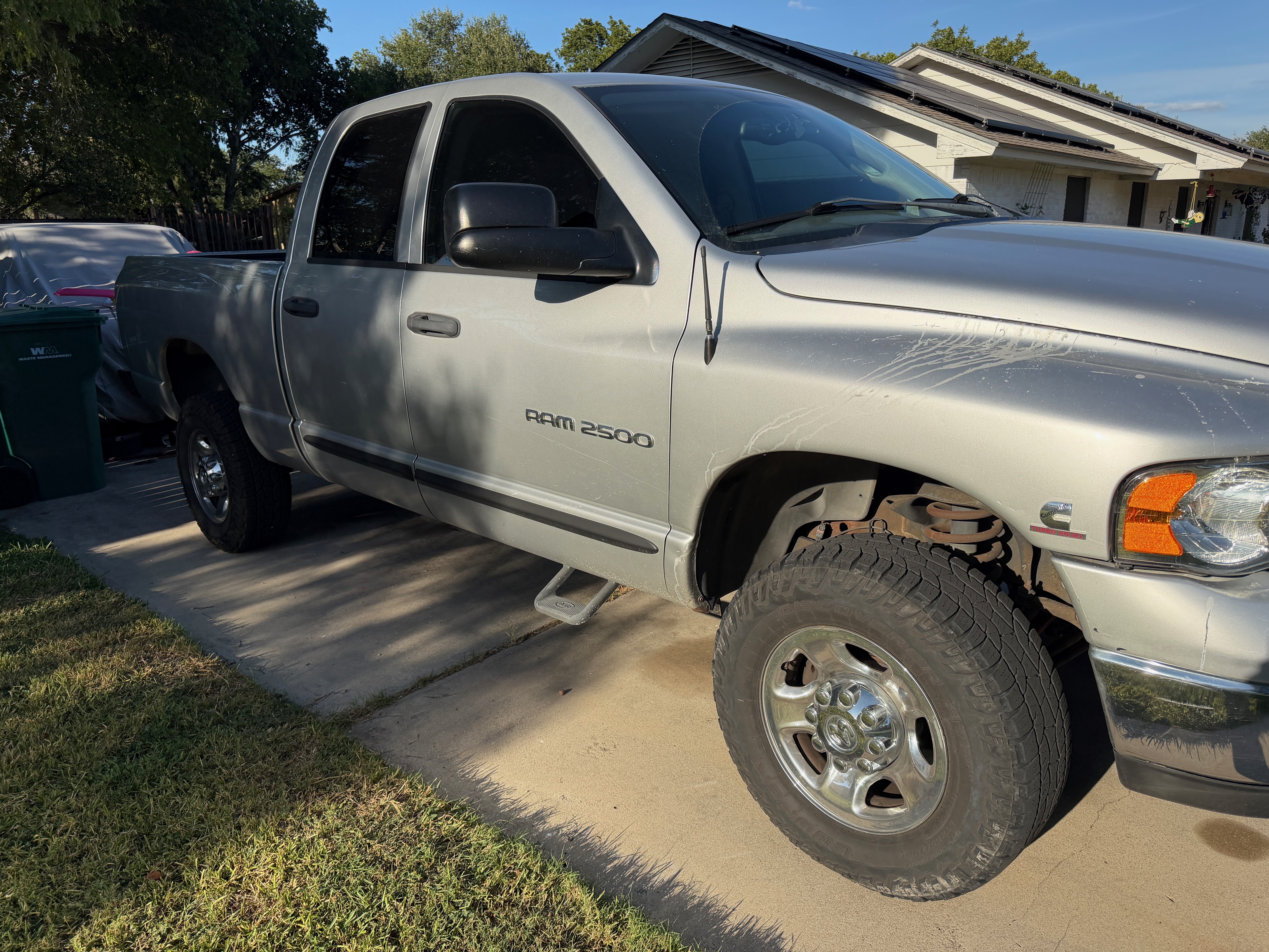 Used 2004 Dodge Ram 2500 Truck SLT AWD/4WD image 9