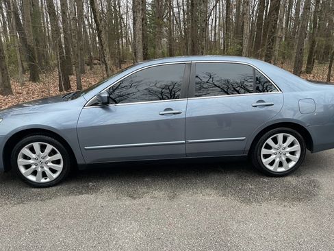Used 2007 Honda Accord LX image 2