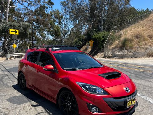 Used 2012 MAZDA MAZDA3 Touring FWD image 2