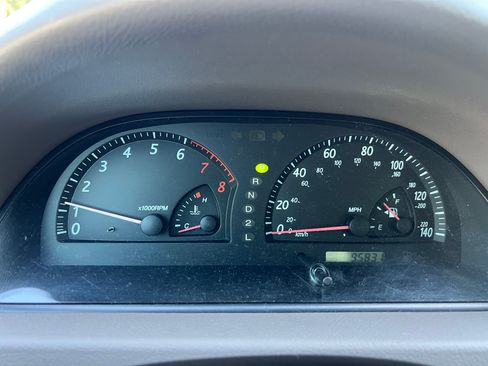 Used 2003 Toyota Camry LE FWD image 8