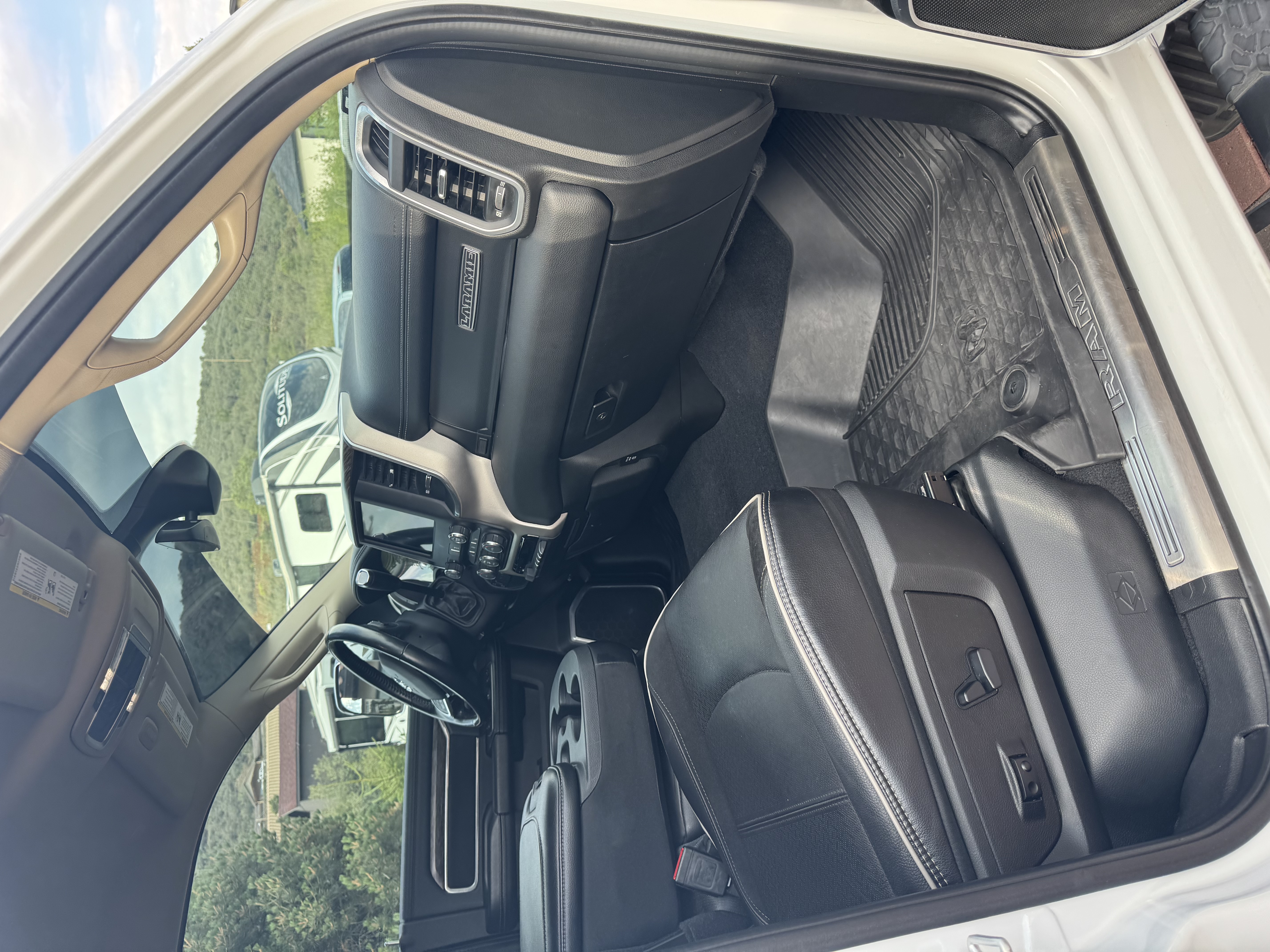Used 2020 RAM 2500 Laramie AWD/4WD image 25