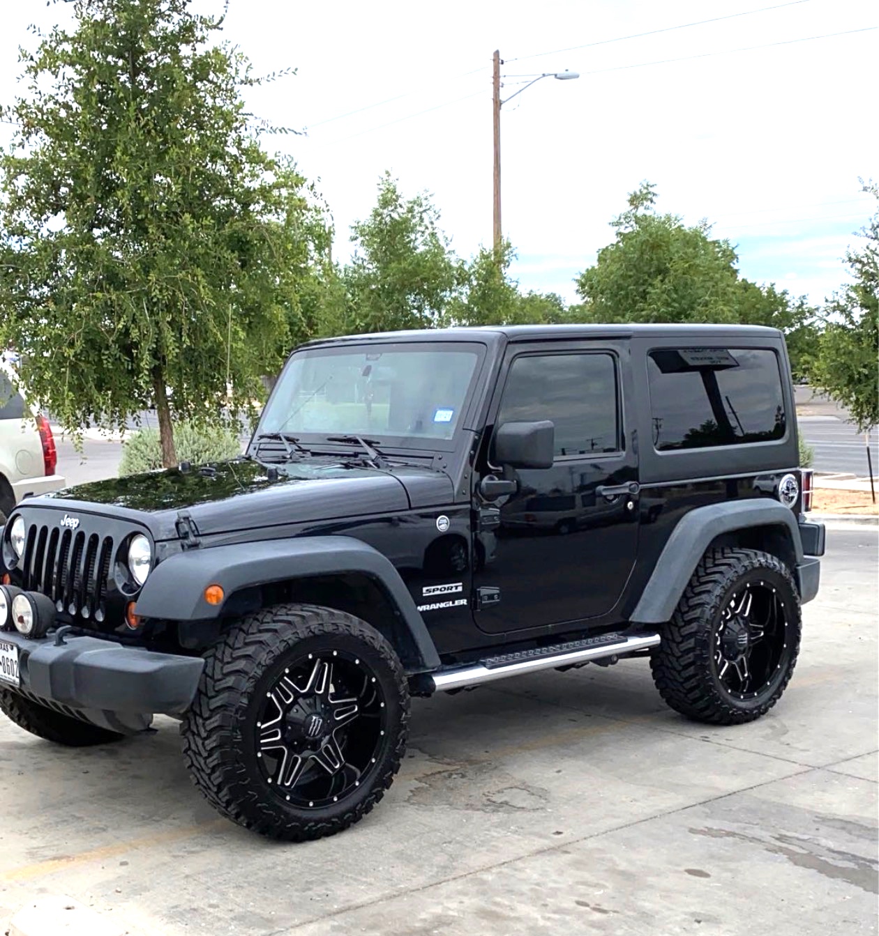 Used 2013 Jeep Wrangler Sport AWD/4WD image 1