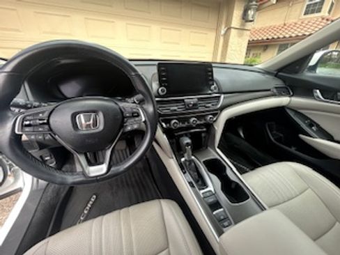Used 2022 Honda Accord EX-L image 5