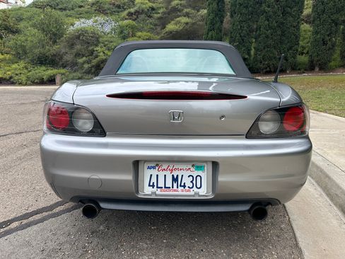 Used 2000 Honda S2000 image 6