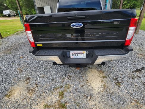 Used 2022 Ford F250 XL w/ STX Appearance Package AWD/4WD image 11