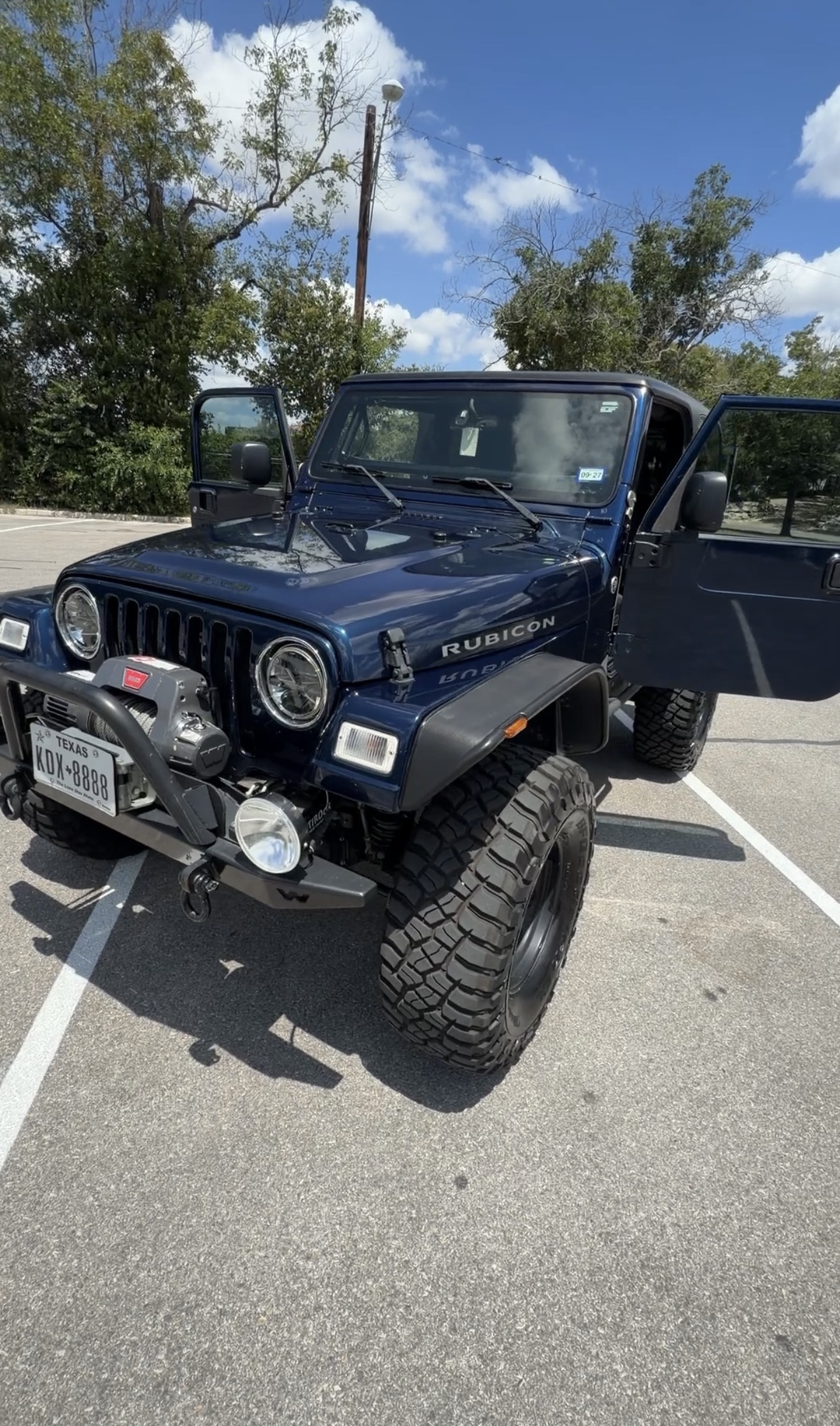 Used 2004 Jeep Wrangler Rubicon w/ Dual Top Group AWD/4WD image 5