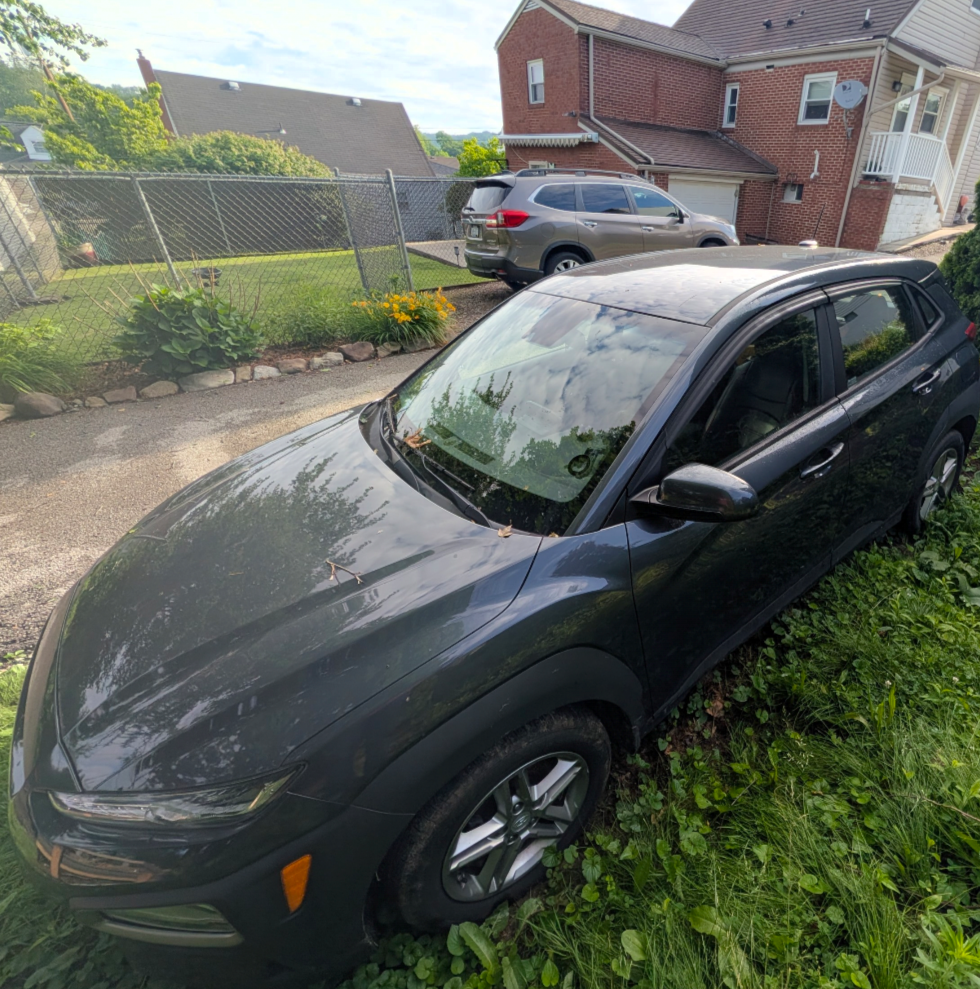 Used 2020 Hyundai Kona SE AWD/4WD image 2