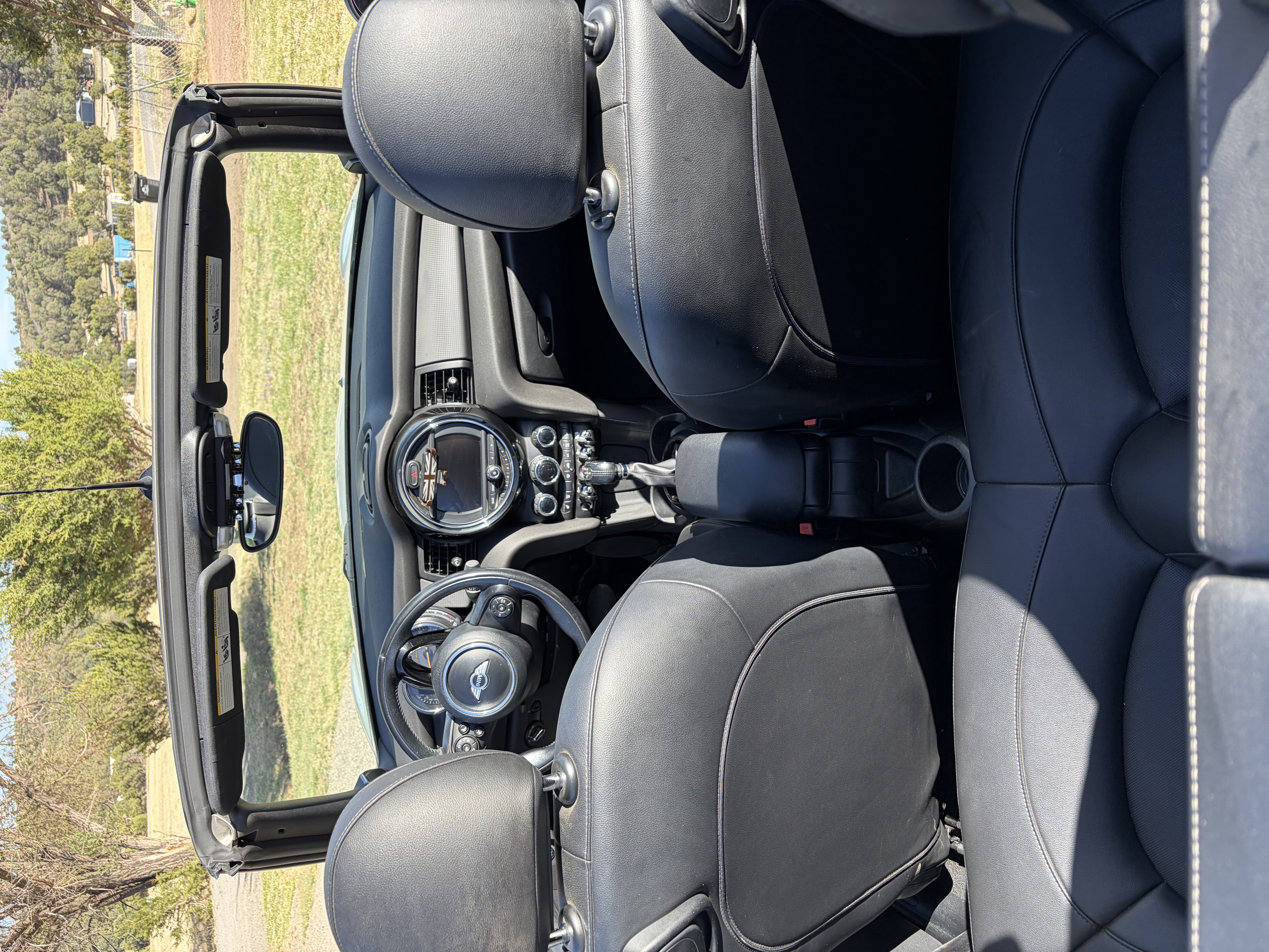 Used 2018 MINI Cooper Convertible FWD image 9