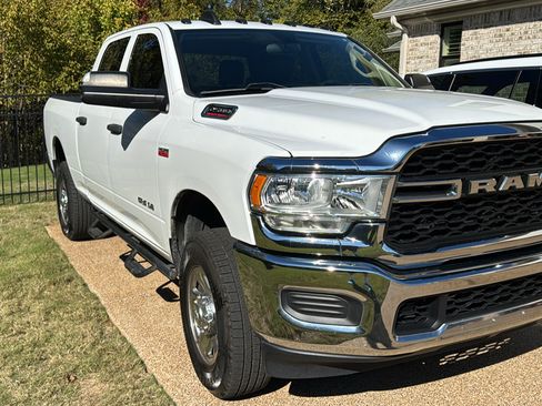 Used 2020 RAM 2500 Tradesman w/ Chrome Appearance Group image 1