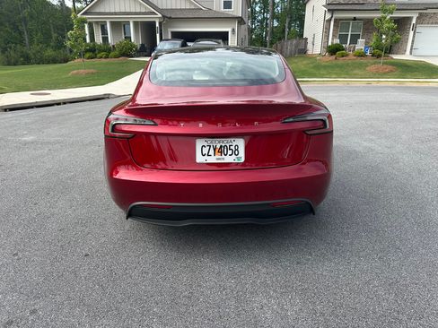 Used 2024 Tesla Model 3 Standard Range RWD image 8