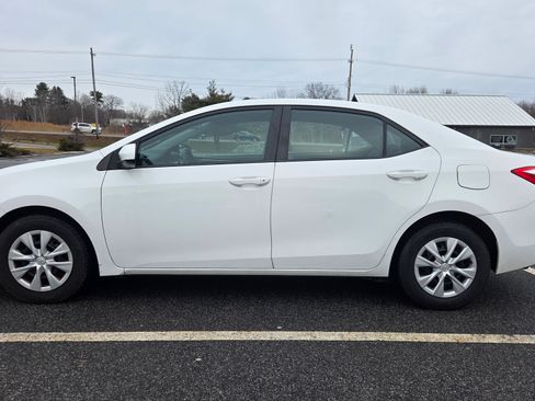 Used 2014 Toyota Corolla L image 9