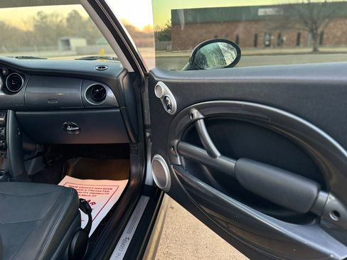 Used 2003 MINI Cooper S image 11